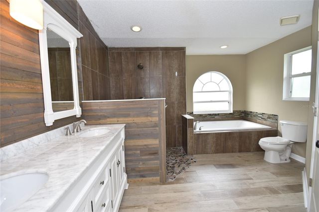 40 KASHMIR TRAIL, Palm Coast, FL 32164