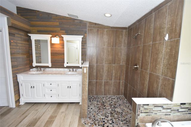 40 KASHMIR TRAIL, Palm Coast, FL 32164