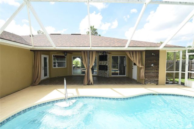 40 KASHMIR TRAIL, Palm Coast, FL 32164