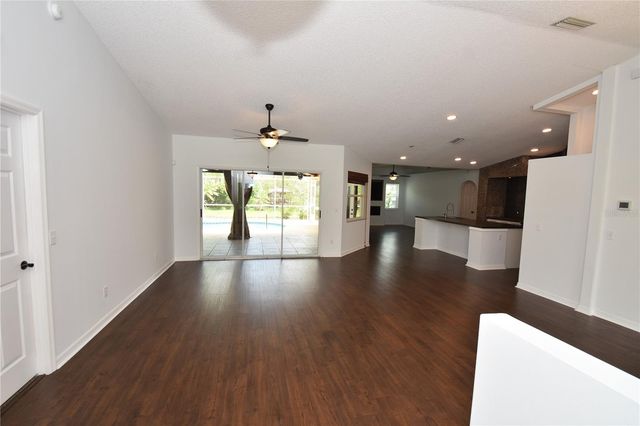 40 KASHMIR TRAIL, Palm Coast, FL 32164