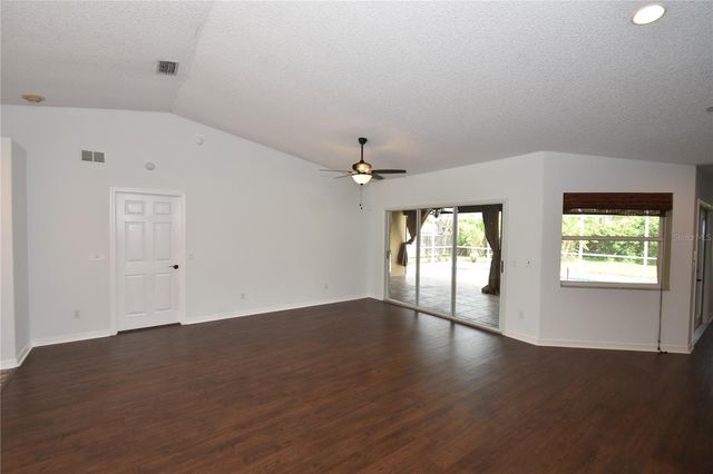 40 KASHMIR TRAIL, Palm Coast, FL 32164