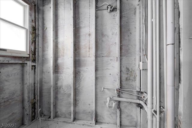 1836 Clinton Rd, West Milford Twp., NJ 07421