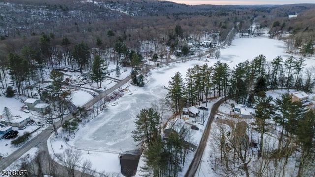 1836 Clinton Rd, West Milford Twp., NJ 07421