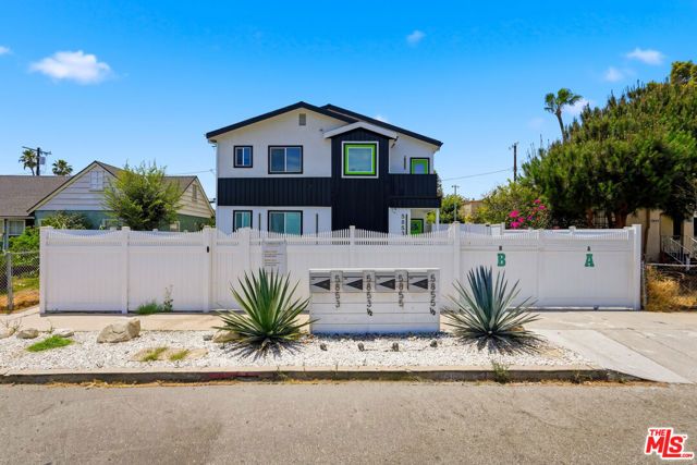 5853 Vineland Avenue A, Los Angeles, CA 91601