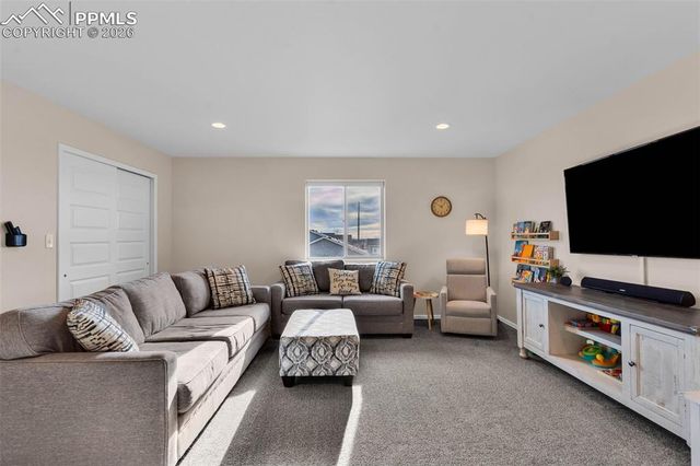 1712 Kingfisher Lane, Pueblo, CO 81008