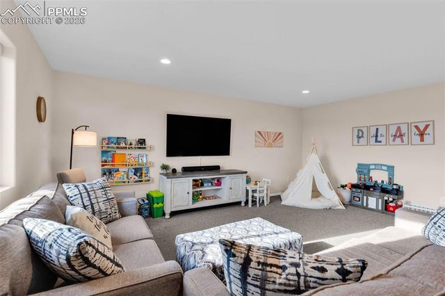 1712 Kingfisher Lane, Pueblo, CO 81008