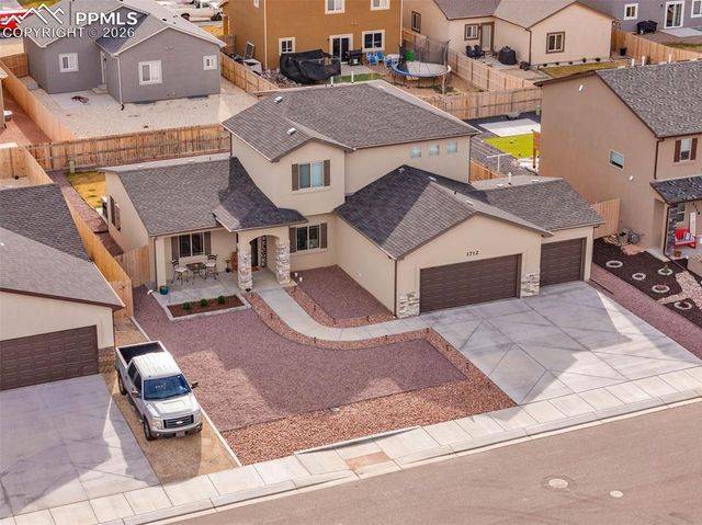 1712 Kingfisher Lane, Pueblo, CO 81008