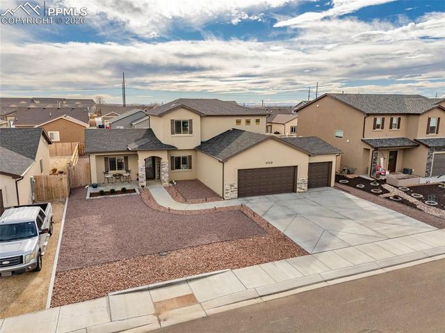 1712 Kingfisher Lane, Pueblo, CO 81008