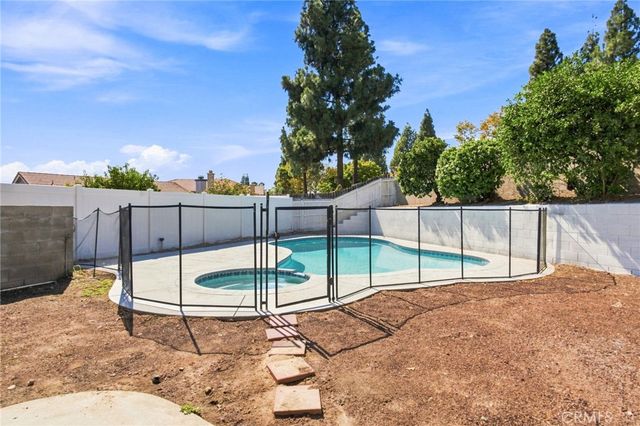 12006 Overland Court, Fontana, CA 92337