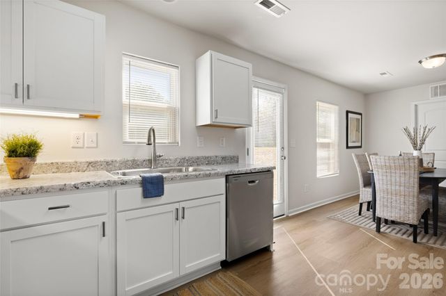 2217 Pinnacle View Drive, Kings Mountain, NC 28086