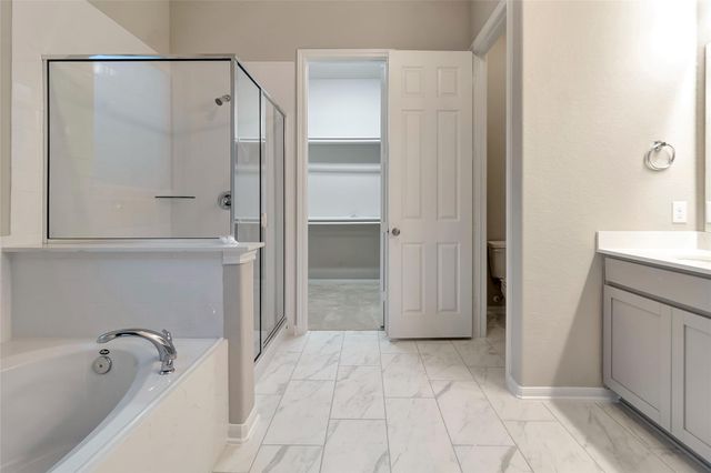 2018 Indigo Ridge Drive, Crosby, TX 77532