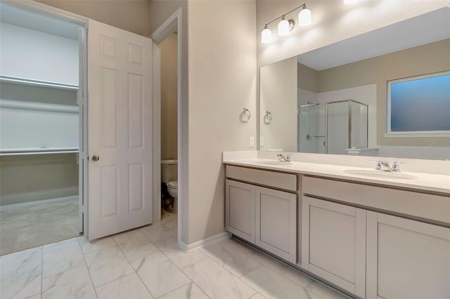 2018 Indigo Ridge Drive, Crosby, TX 77532