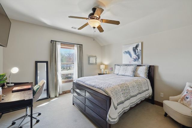 133 E Bozeman Lane, Fort Worth, TX 76108