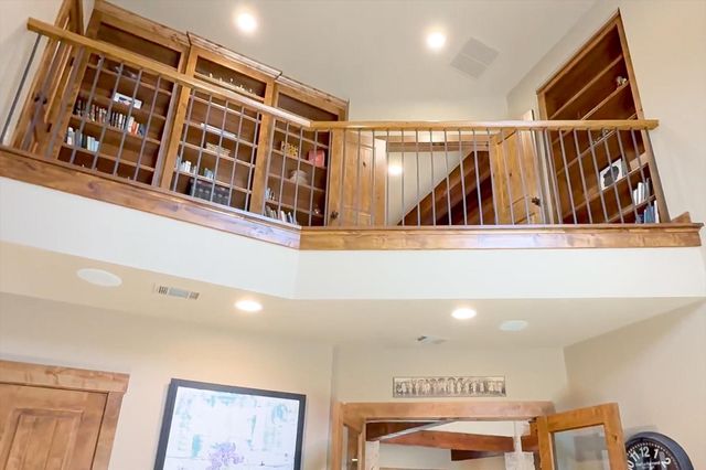 133 E Bozeman Lane, Fort Worth, TX 76108