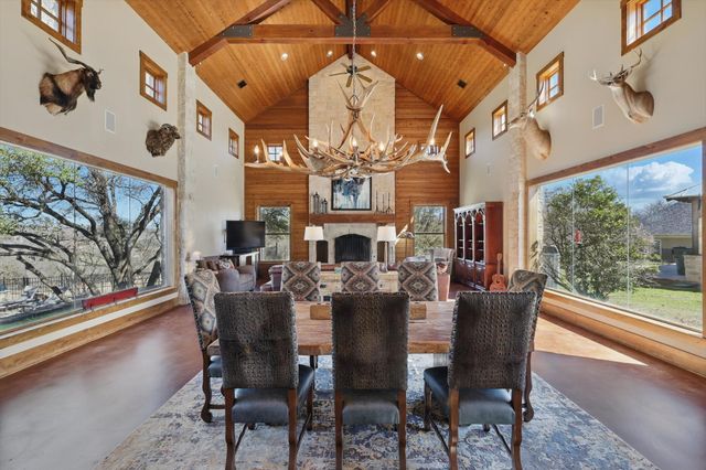 133 E Bozeman Lane, Fort Worth, TX 76108