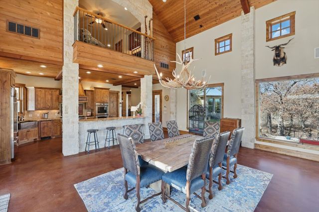 133 E Bozeman Lane, Fort Worth, TX 76108