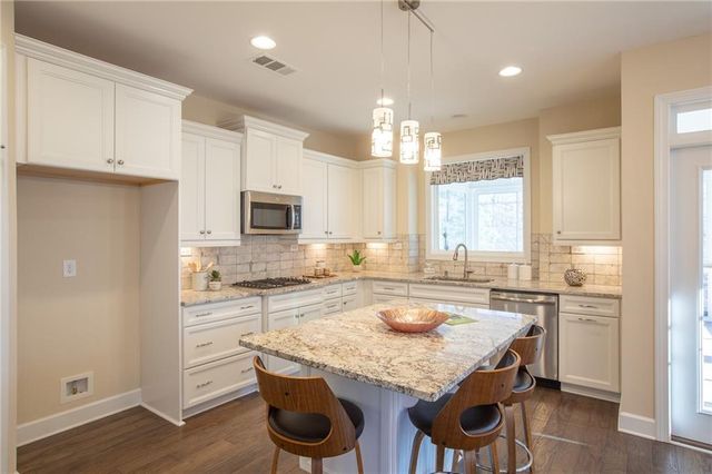 3671 Majestic Oak SW Drive, Gainesville, GA 30504