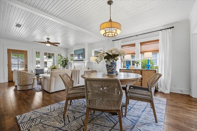 2121 Western Avenue, Fort Worth, TX 76107