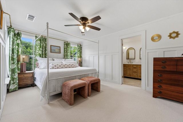 2121 Western Avenue, Fort Worth, TX 76107