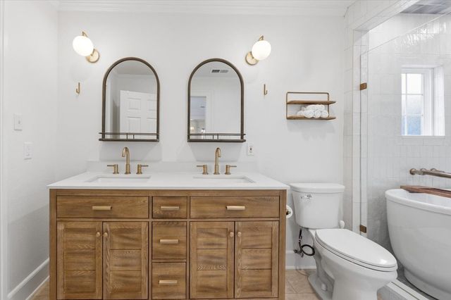 2121 Western Avenue, Fort Worth, TX 76107