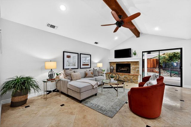 504 Silver Oak Ct, Roseville, CA 95678