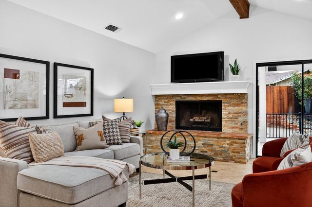 504 Silver Oak Ct, Roseville, CA 95678