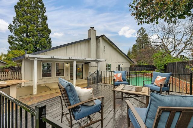 504 Silver Oak Ct, Roseville, CA 95678