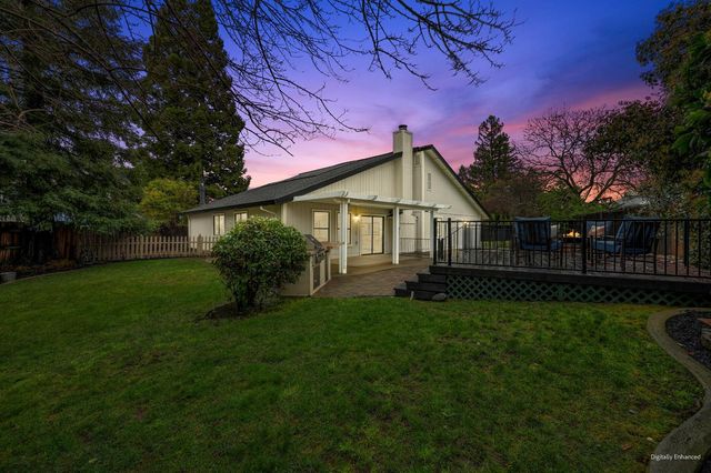 504 Silver Oak Ct, Roseville, CA 95678