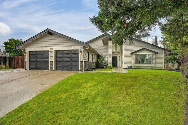 504 Silver Oak Ct, Roseville, CA 95678