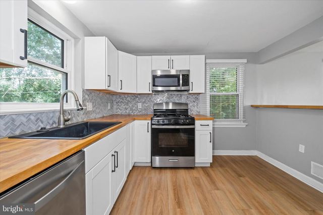 710 S COLLEGE AVE, Newark, DE 19713