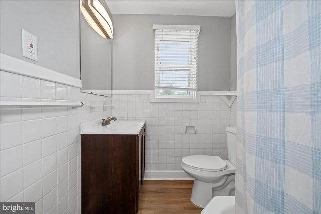 710 S COLLEGE AVE, Newark, DE 19713