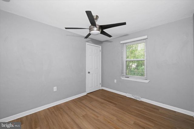 710 S COLLEGE AVE, Newark, DE 19713