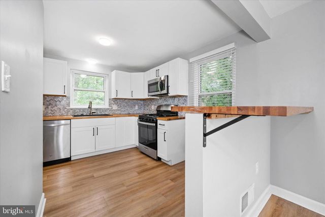 710 S COLLEGE AVE, Newark, DE 19713