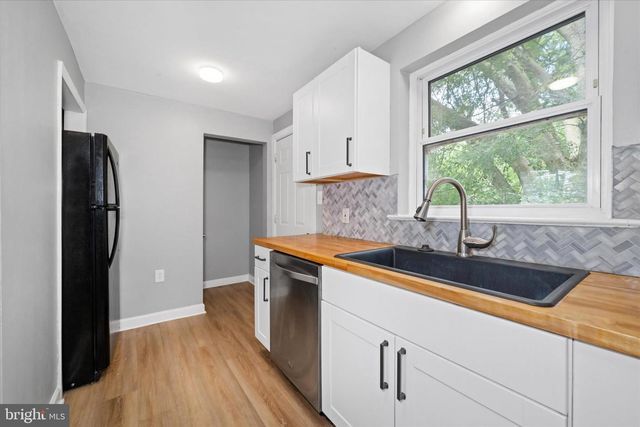 710 S COLLEGE AVE, Newark, DE 19713