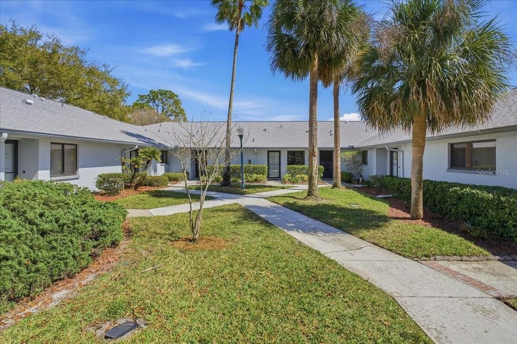 Image 1 of property listing at 2761 COUNTRYSIDE BOULEVARD 105, Clearwater, FL 33761