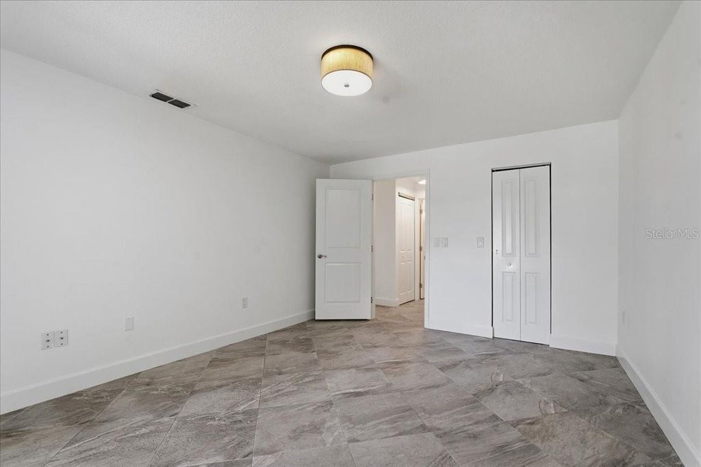 Image 23 of property listing at 2761 COUNTRYSIDE BOULEVARD 105, Clearwater, FL 33761