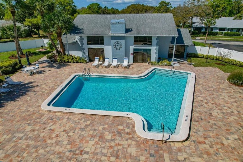 Image 31 of property listing at 2761 COUNTRYSIDE BOULEVARD 105, Clearwater, FL 33761