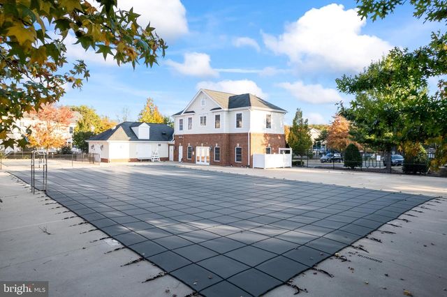 12744 STONE LINED CIR, Woodbridge, VA 22192