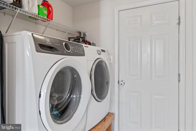 12744 STONE LINED CIR, Woodbridge, VA 22192