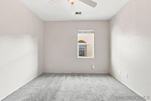 425 S Meadowbrook Dr 143, San Diego, CA 92114