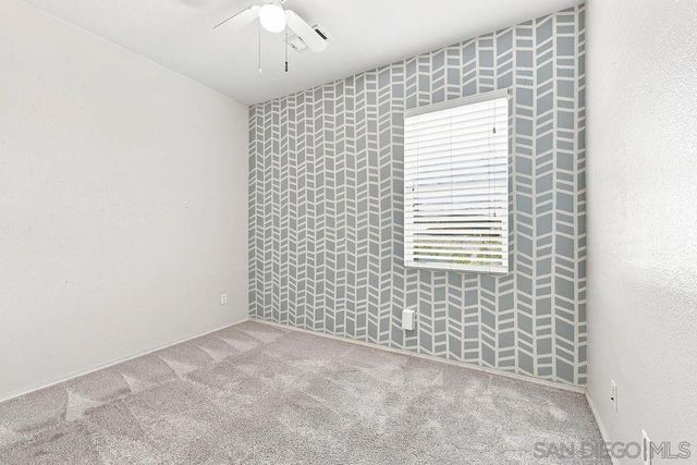 425 S Meadowbrook Dr 143, San Diego, CA 92114
