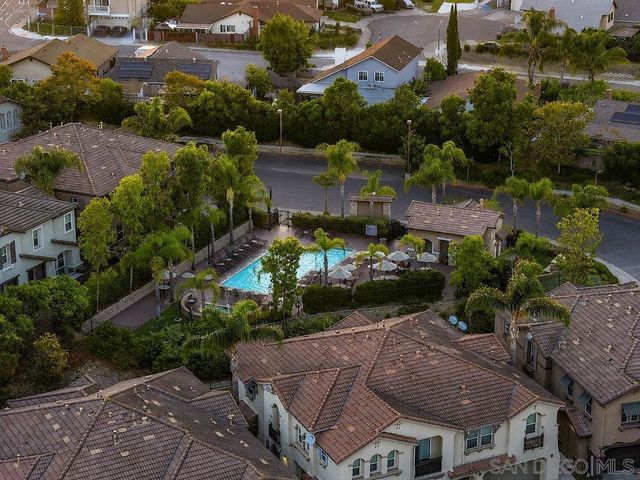 425 S Meadowbrook Dr 143, San Diego, CA 92114