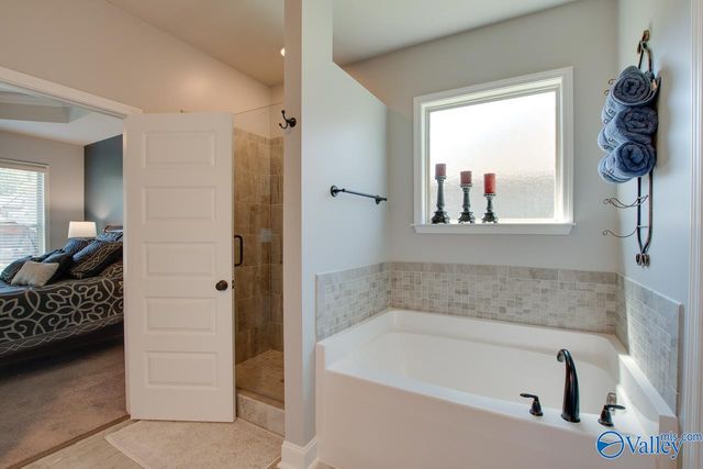 3023 Peevey Creek Lane, Owens Cross Roads, AL 35763