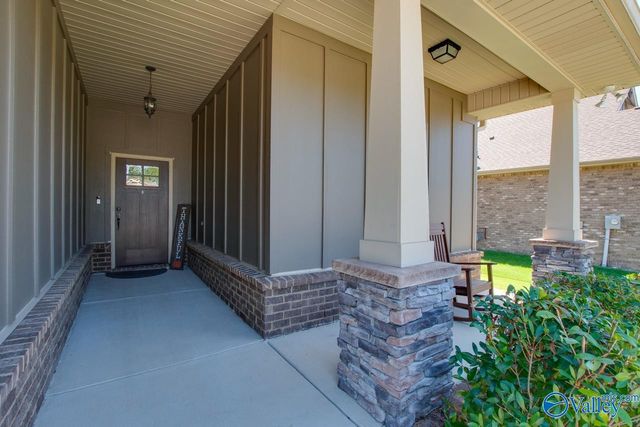 3023 Peevey Creek Lane, Owens Cross Roads, AL 35763