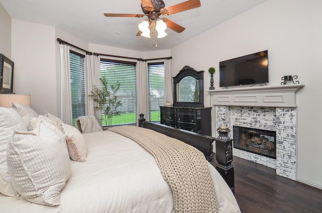 4003 Lady Atwell Court, Missouri City, TX 77459