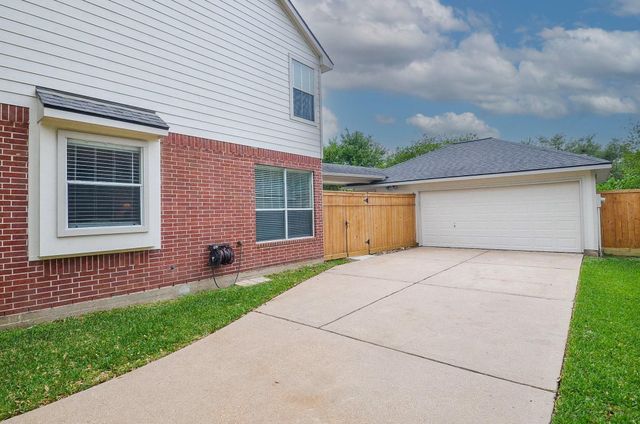 4003 Lady Atwell Court, Missouri City, TX 77459