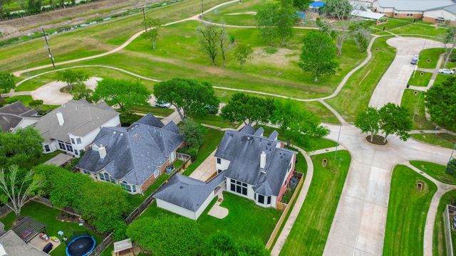 4003 Lady Atwell Court, Missouri City, TX 77459