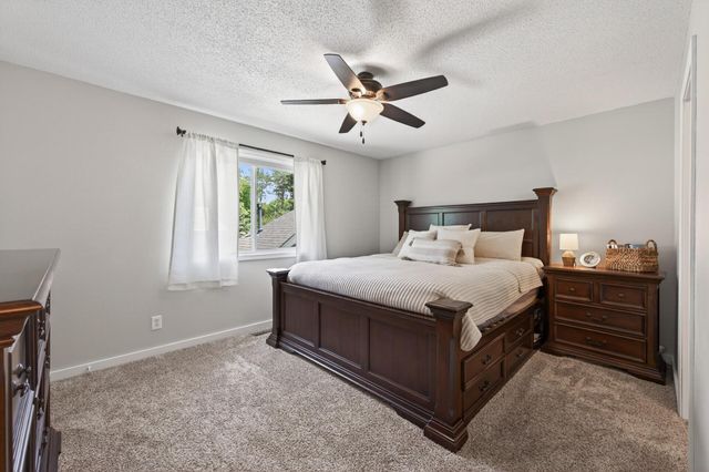 9613 River Forest Drive, Monticello, MN 55362