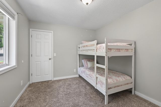 9613 River Forest Drive, Monticello, MN 55362
