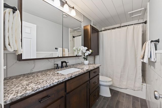 9613 River Forest Drive, Monticello, MN 55362